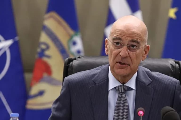 Ο Δένδιας ζητά η ΕΕ να γίνει «ασπίδα» των κρατών-μελών