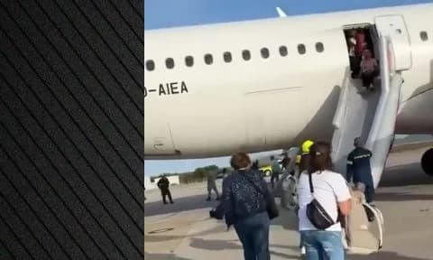 Τρόμος σε πτήση Αθήνα-Μόναχο: Εκκένωση με τσουλήθρες