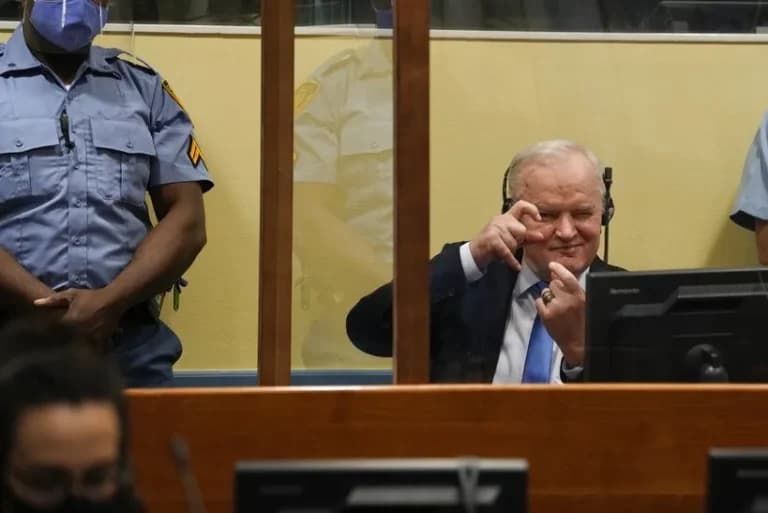 Το ΔΠΔ απέρριψε αίτημα αποφυλάκισης του Μλάντιτς