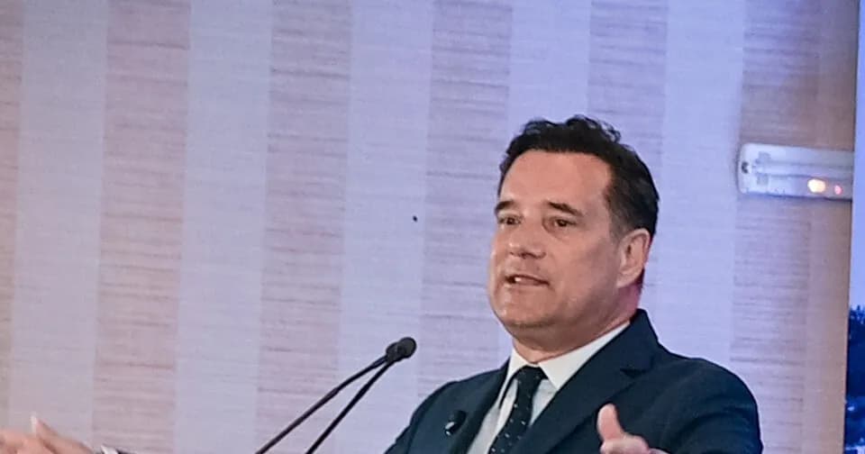 Ο Γεωργιάδης «τρολάρει» τον Ανδρουλάκη για την Καισαριανή