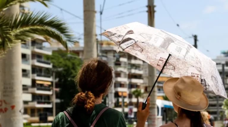 Ο καιρός φέρνει μίνι καλοκαίρι με 30°C την Τρίτη
