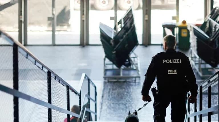 Τραγωδία στο Λιντς: Άνδρας σκότωσε σύζυγο και κόρη