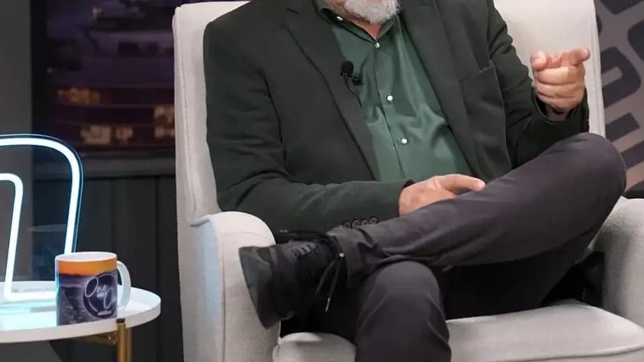 Ο Γιάννης Βούρος: «Ο Στέφανος είναι δάσκαλος με Δ κεφαλαίο»