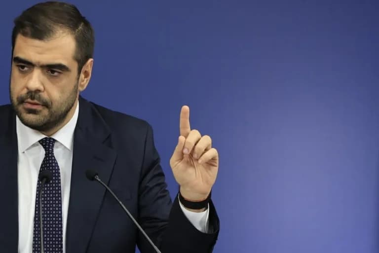 Ο Μαρινάκης κατά Τσίπρα: «Περιφερόμενος κίνδυνος για τη χώρα»