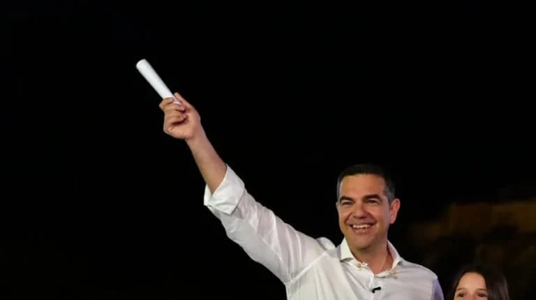 Ο Τσίπρας και το ΕΛΑΣ: Ικανοποίηση για τον «ντόρο»