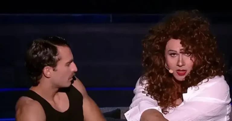 Ο Μέμος Μπεγνής ως Σοφία Αρβανίτη στο YFSF