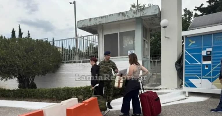 Οι πρώτες 72 γυναίκες εθελόντριες στον Ελληνικό Στρατό