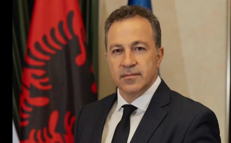 Ο Πελέσι στην Αθήνα: Ελληνοαλβανικές σχέσεις και ΕΕ
