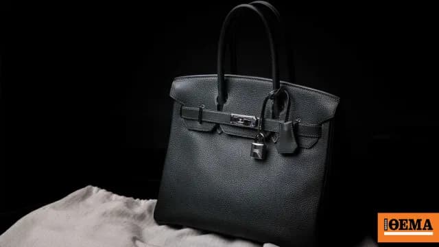 Η Τρουόνγκ Μι Λαν βγάζει στο σφυρί γιοτ και Birkin