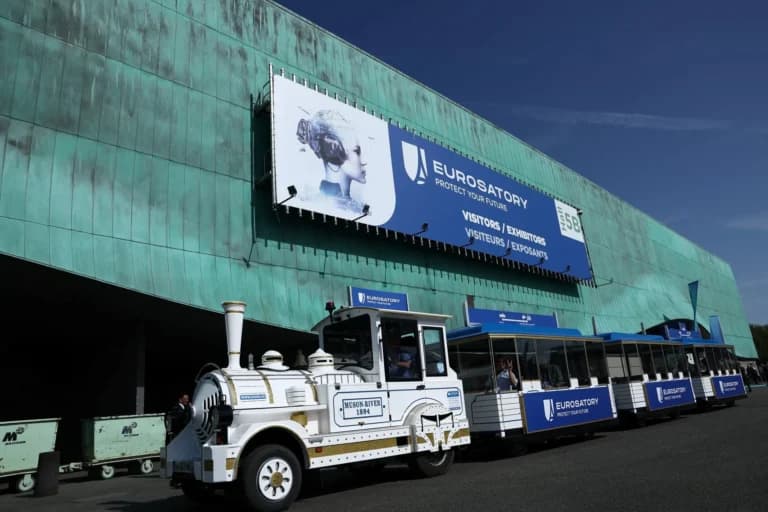 Η έκθεση Eurosatory 2026 έγραψε ιστορία στο Παρίσι