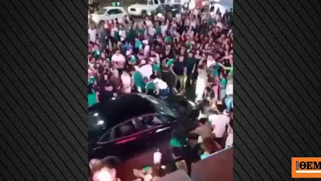 Αυτοκίνητο έπεσε σε πλήθος οπαδών του Μεξικού στο Μουντιάλ