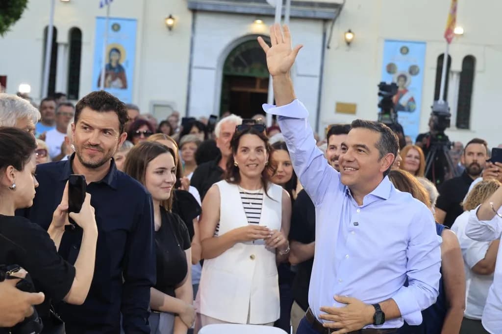 Ο Τσίπρας στη Νίκαια για το πρώτο «Τώρα Μιλάμε» της ΕΛΑΣ