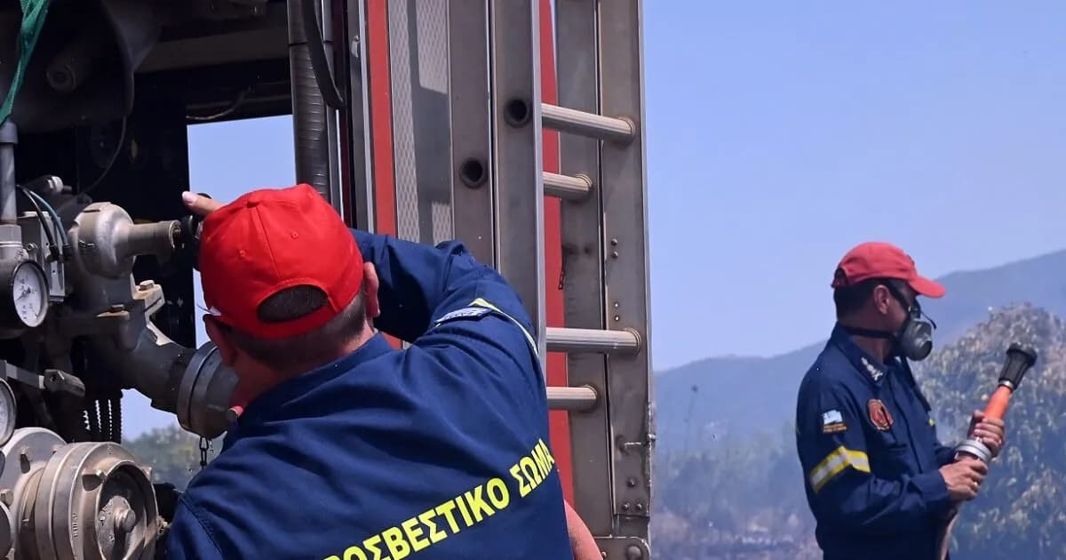 Φωτιά στον Ορχομενό: Ανεξέλεγκτη η πυρκαγιά στη Βοιωτία