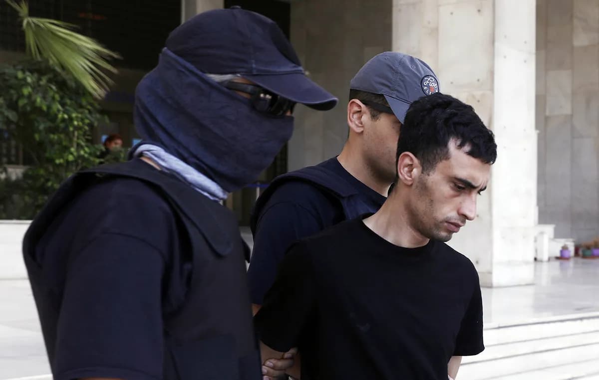 Η δολοφονία στα Εξάρχεια: Συμβόλαιο θανάτου 18.000 ευρώ
