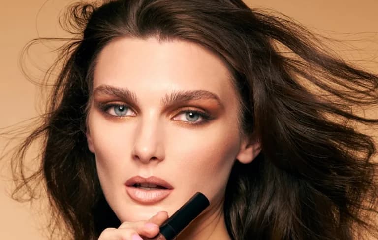 Η νέα εποχή του beauty: Ελευθερία και αυθεντικότητα