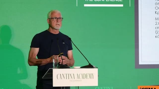 Ο Carlo Piccoli στο Cantina Academy για τα ορεινά τυριά