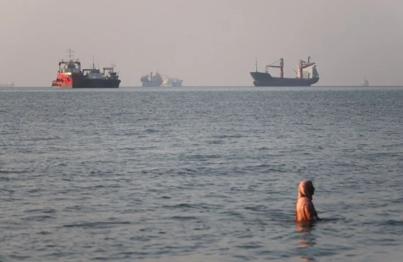 Το Ιράν διεκδικεί αποκλειστικό ρόλο στην αποναρκοθέτηση Ορμούζ