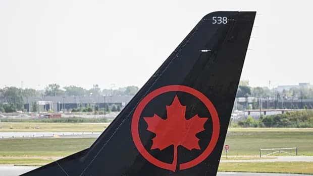 Η Air Canada αναστέλλει τις πτήσεις της προς την Κούβα