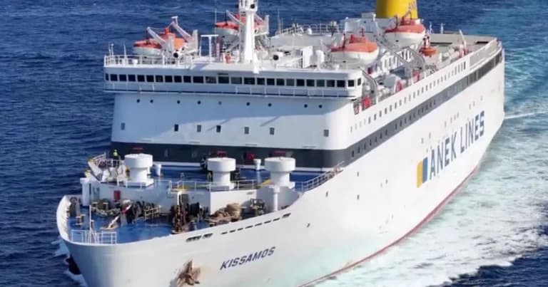 Το Κίσσαμος προσάραξε κοντά στη Μήλο μετά από μπλακ άουτ