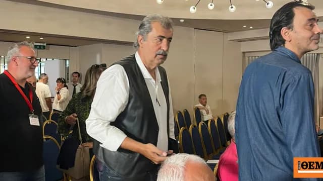 Ο Πολάκης και 36 μέλη ΚΕ ΣΥΡΙΖΑ: Όχι στη διάλυση