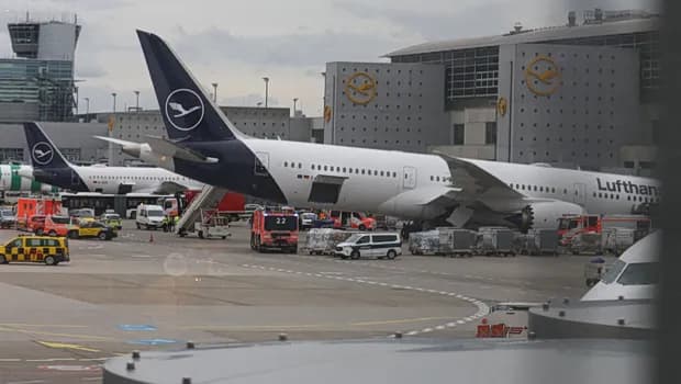Κατάρρευση ρύγχους Boeing 787 της Lufthansa στη Φρανκφούρτη