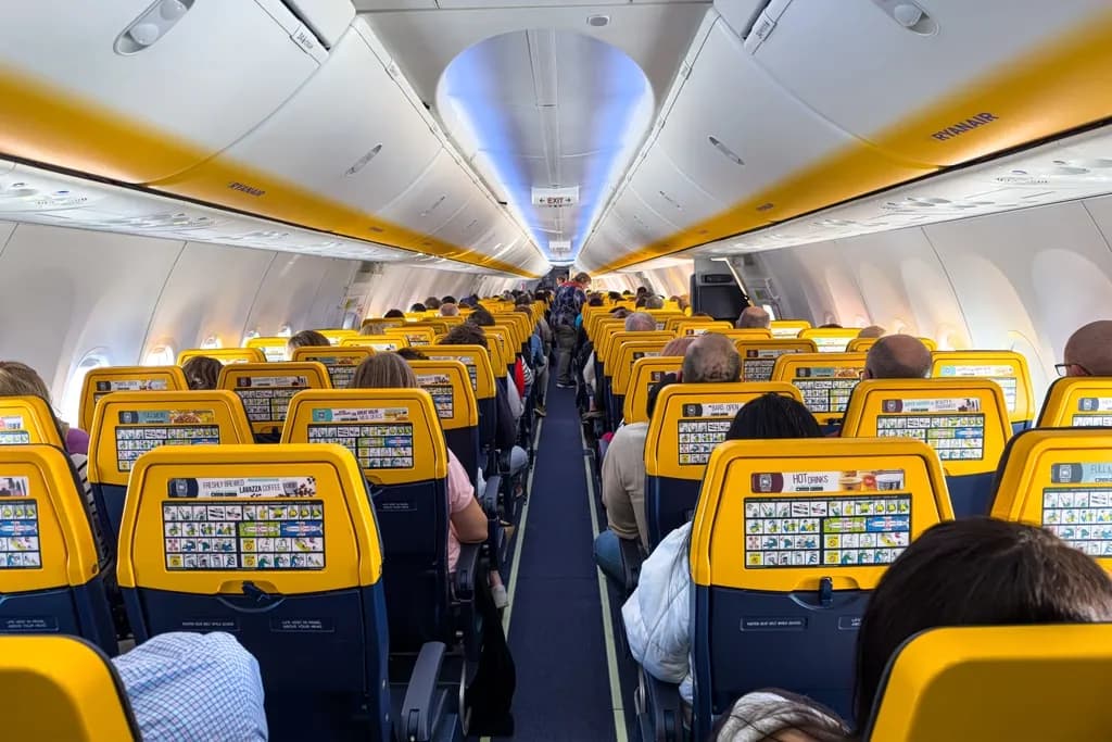 Η Ryanair καταργεί τη χρέωση θέσης για οικογένειες
