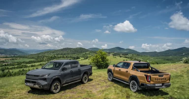 Το νέο Toyota Hilux έρχεται μόνο ως 4θυρο διπλοκάμπινο