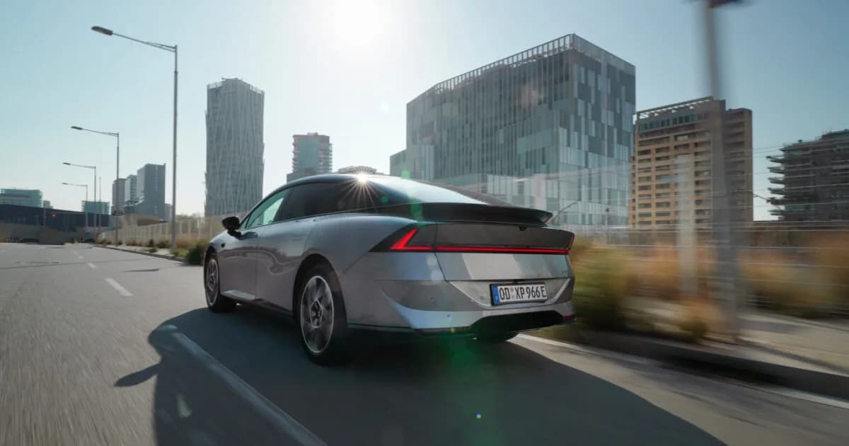 Το XPENG P7+ fastback φτάνει στην Ελλάδα από 40.990 ευρώ