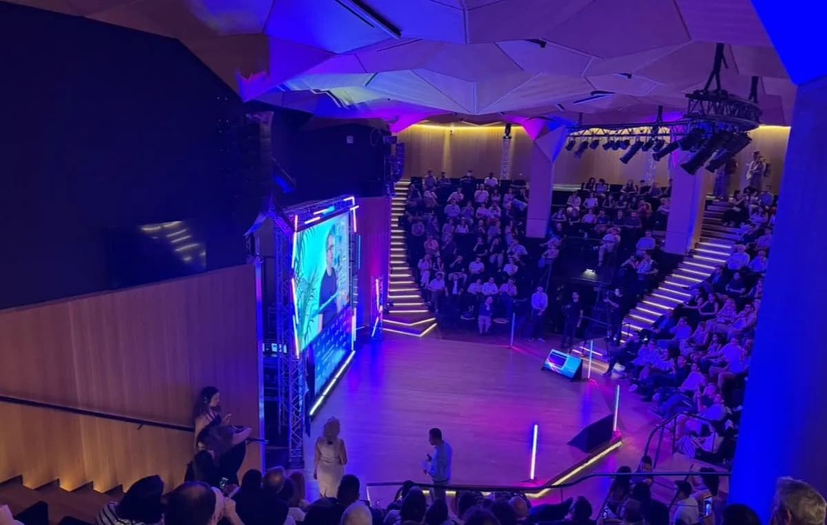 Το Founders Arena 2026 έφερε 16 startups στην Τεχνόπολη