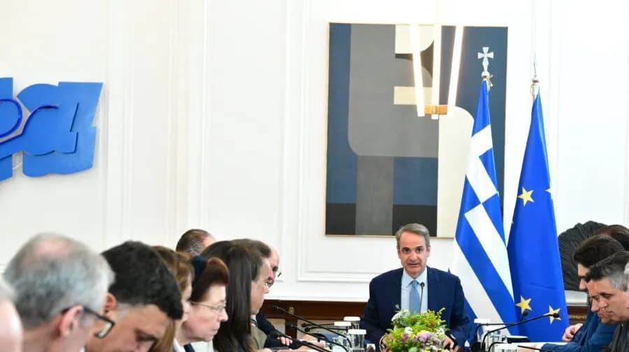 Ο Μητσοτάκης για καύσιμα, αγρότες και ορόσημα