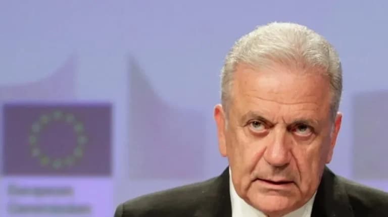 Ο Αβραμόπουλος ζητά ακύρωση εντάλματος από τον Άρειο Πάγο