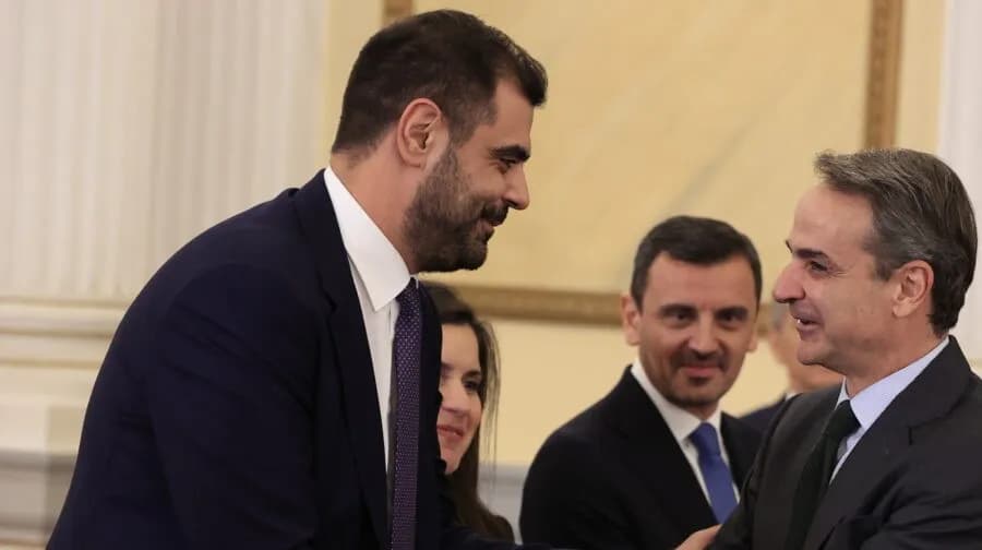Ο «μίνι» ανασχηματισμός και ο διπλός στόχος της ΝΔ