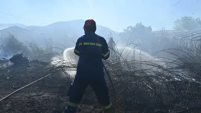 Τέσσερις συλλήψεις για πυρκαγιές από αμέλεια σε τέσσερις περιοχές
