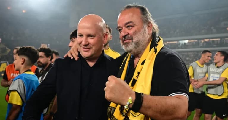 Ο Νίκολιτς παραμένει στην ΑΕΚ έως το καλοκαίρι του 2029