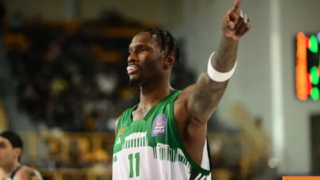 Ο Χέιζ-Ντέιβις μετά το Game 2: «Απογοήτευσα τους συμπαίκτες»