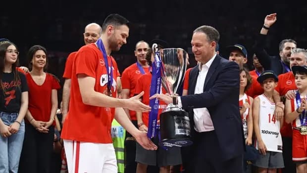 Ο Παπανικολάου πρωταθλητής Ελλάδας και στέλνει μήνυμα παραμονής