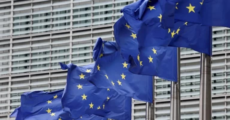 Η ΕΕ ανοίγει ενταξιακές διαπραγματεύσεις Ουκρανίας-Μολδαβίας