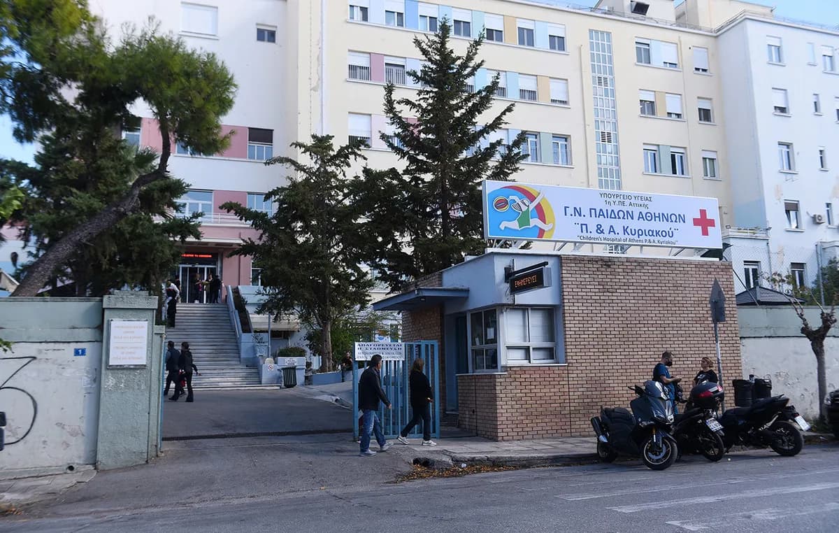 Βρέφος 4 μηνών σε κρίσιμη κατάσταση μετά τροχαίο στο Κρανίδι
