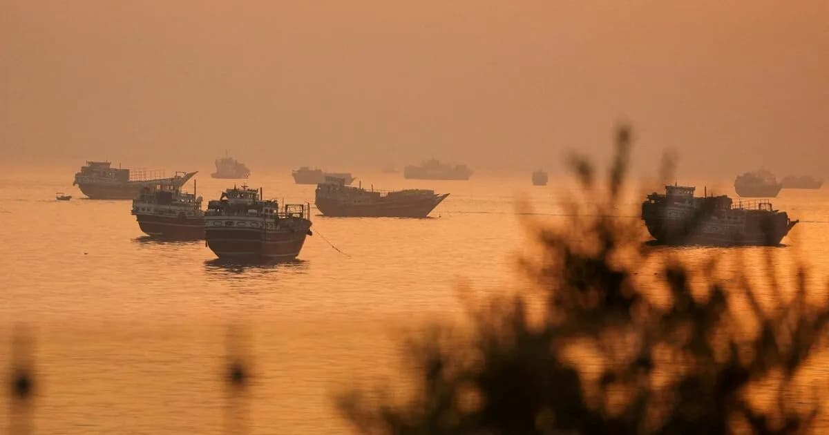 Ο Γκαλιμπάφ αποκλείει νέες διαπραγματεύσεις Ιράν-ΗΠΑ