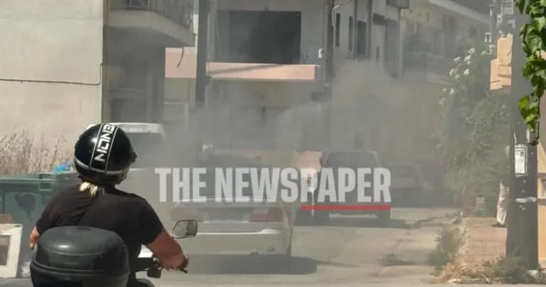 Φωτιά σε αυτοκίνητο στη Νέα Ιωνία Βόλου   Γλίτωσε ο οδηγός