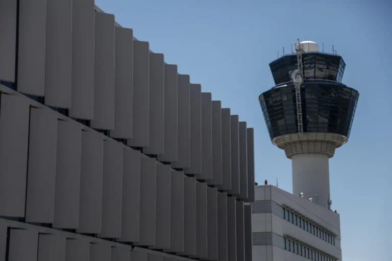 Η Aegean σε αναγκαστική προσγείωση λόγω καπνού στην Αθήνα