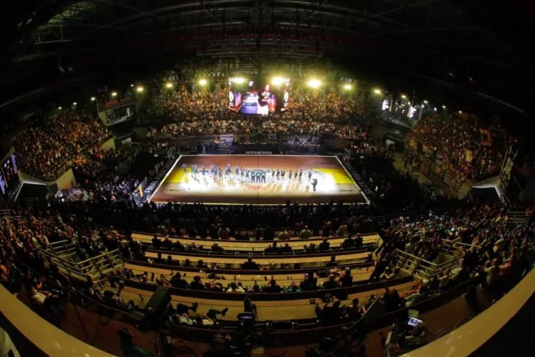 Η Βουλή παραχώρησε τη SUNEL Arena στην ΑΕΚ έως το 2075