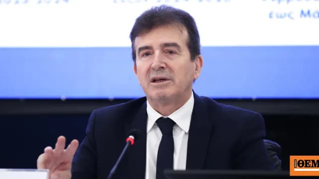 Ο Χρυσοχοΐδης εγγυάται σύλληψη για την εμπρηστική επίθεση