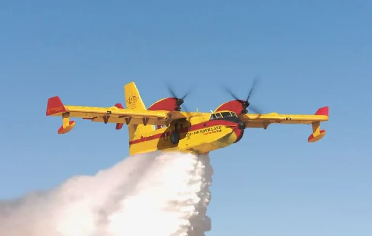 Η Ελλάδα στέλνει δύο Canadair στην Ισπανία για τις πυρκαγιές