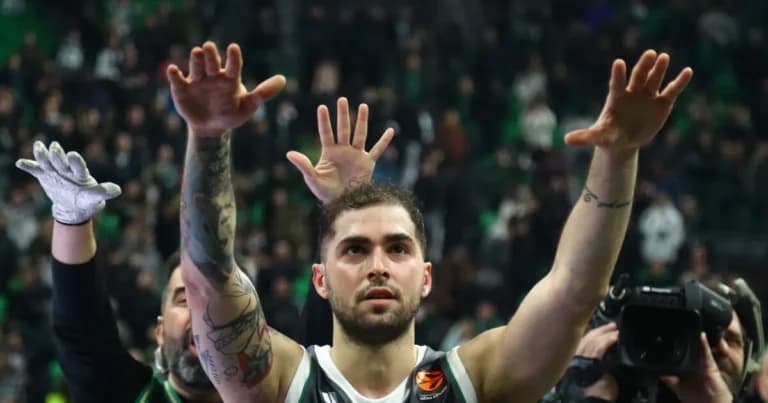 Ο Τολιόπουλος επιστρέφει στον Άρη, αποχαιρετά τον Παναθηναϊκό