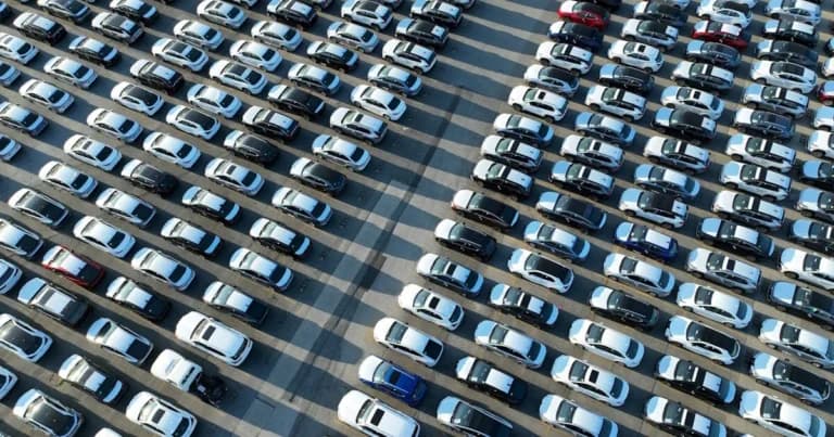 Η αγορά αυτοκινήτου στην Ελλάδα αυξήθηκε 7,4% το 2026