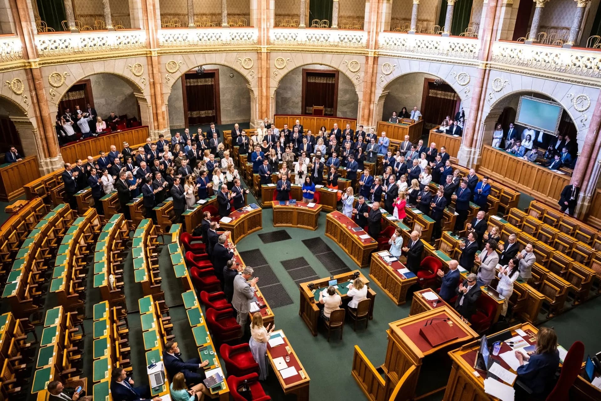Ο πρόεδρος της Ουγγαρίας Σούλιοκ έχασε τη θητεία του