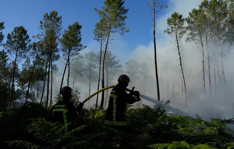 Η Γαλλία άρει την εκκένωση μετά την πυρκαγιά στη Ζιρόντ