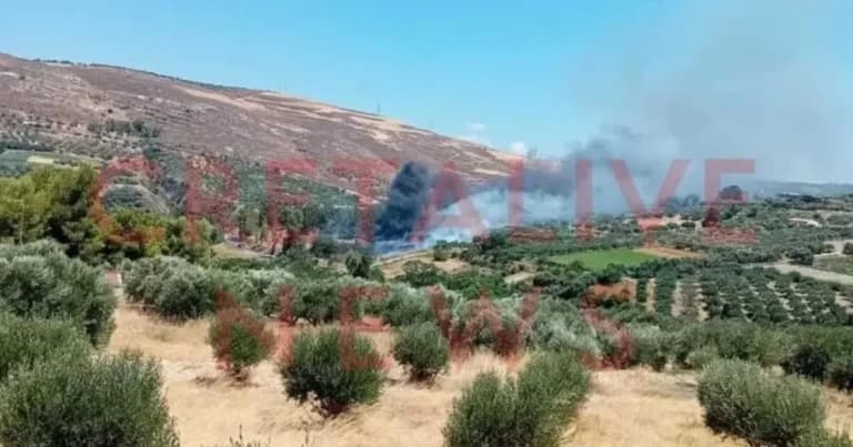 Φωτιά κοντά στην Κνωσό: Συναγερμός και σε Θεσσαλονίκη