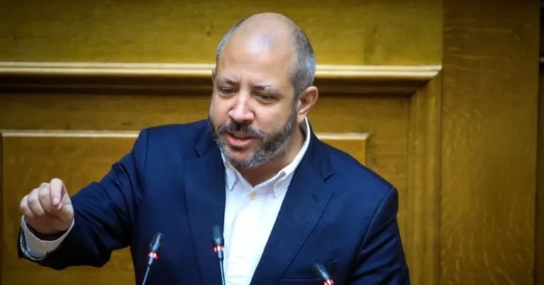 Έξι βουλευτές ανεξαρτητοποιήθηκαν από τον ΣΥΡΙΖΑ σε 24 ώρες